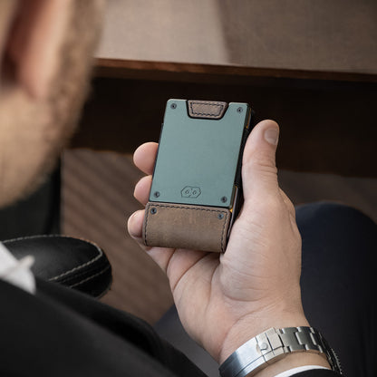 PROOF Wallet | The Greenskeeper | Classic Leather & Fairway Green Gunmetal